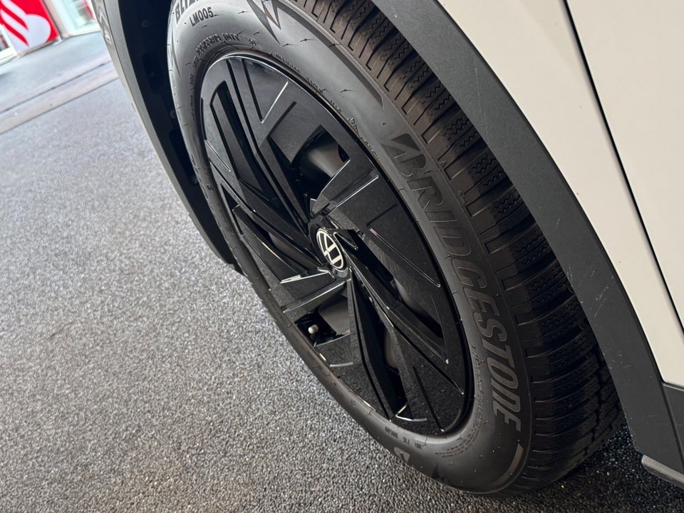 VW ID.4 77 Pro Performance 5d