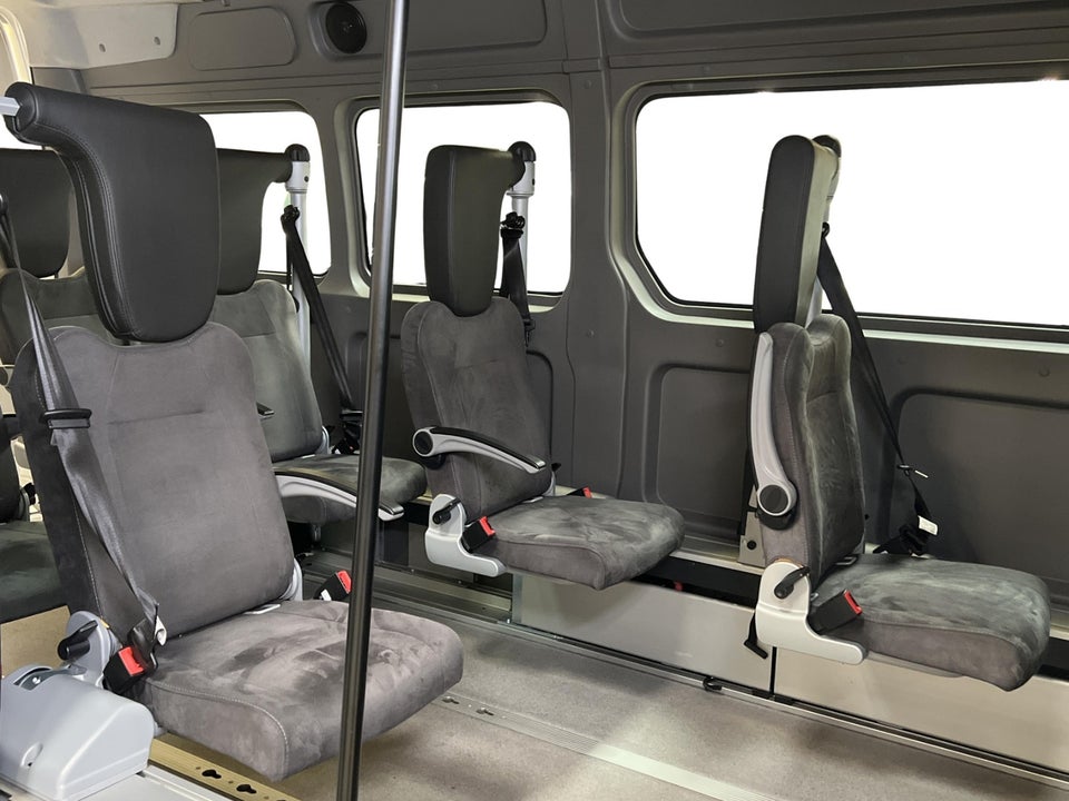 Renault Master III T39 2,3 dCi 165 L3H2 17prs 5d