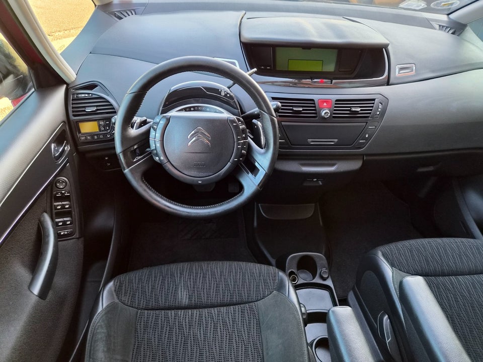 Citroën Grand C4 Picasso 1,6 e-HDi 112 Exclusive E6G 7prs 5d