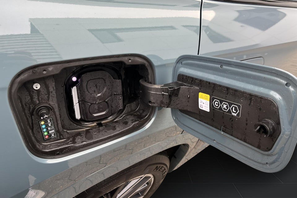 BMW iX1 eDrive20 M-Sport 5d