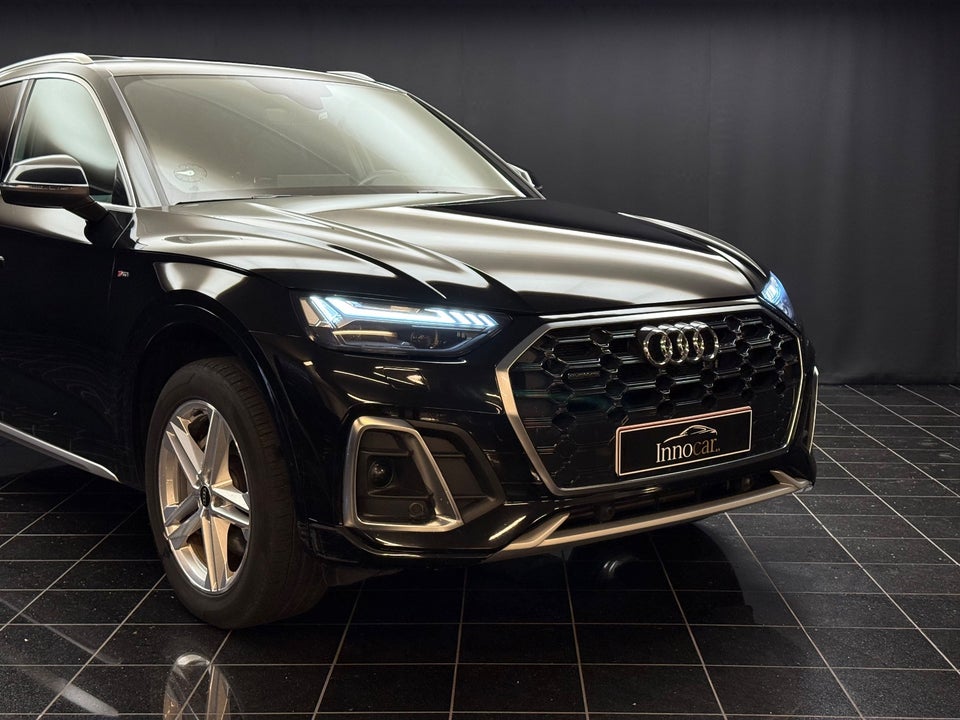 Audi Q5 55 TFSi e S-line quattro S-tr. 5d