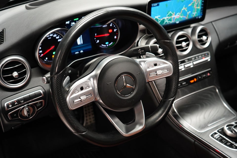 Mercedes C300 de 2,0 Advantage AMG stc. aut. 5d