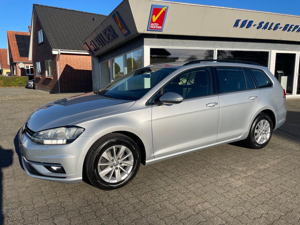 VW Golf VII 1,6 TDi 115 Comfortline Variant 5d