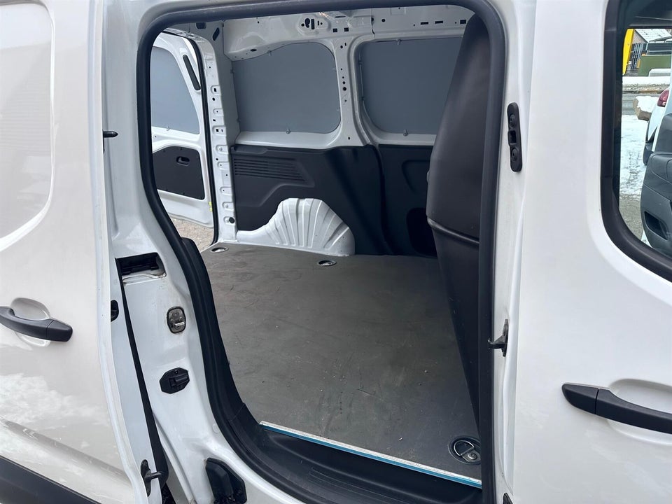 Opel Combo 1,5 D 102 Essenia L1V1