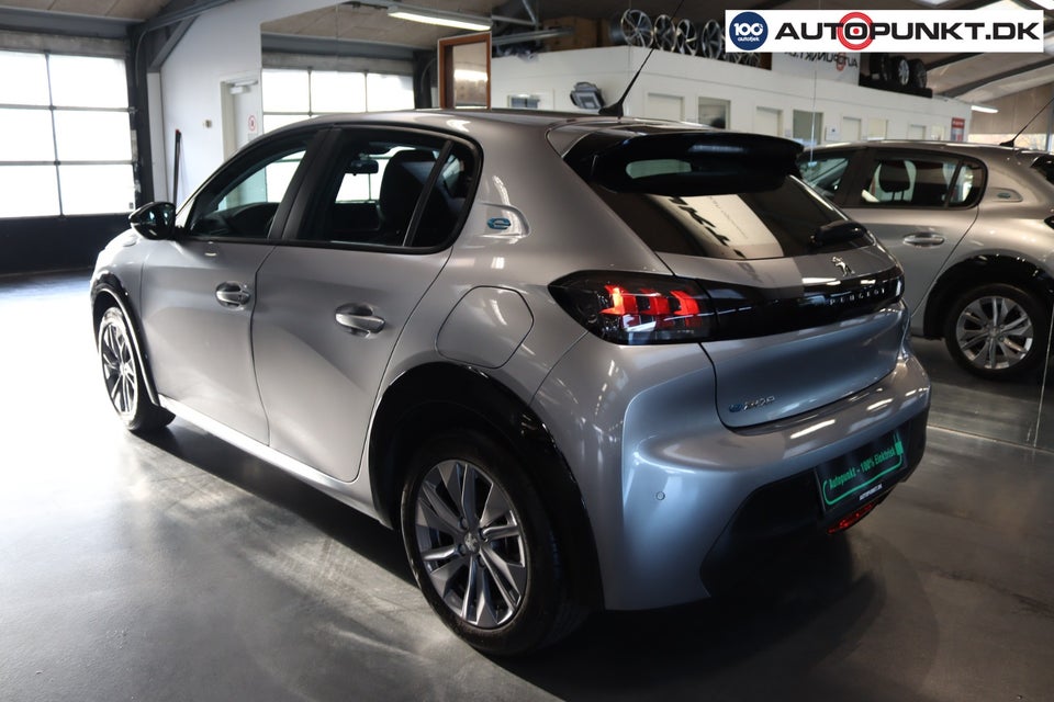 Peugeot e-208 50 Active Pack 5d