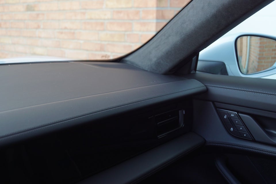 Porsche Taycan GTS Performance+ Sport Turismo 5d