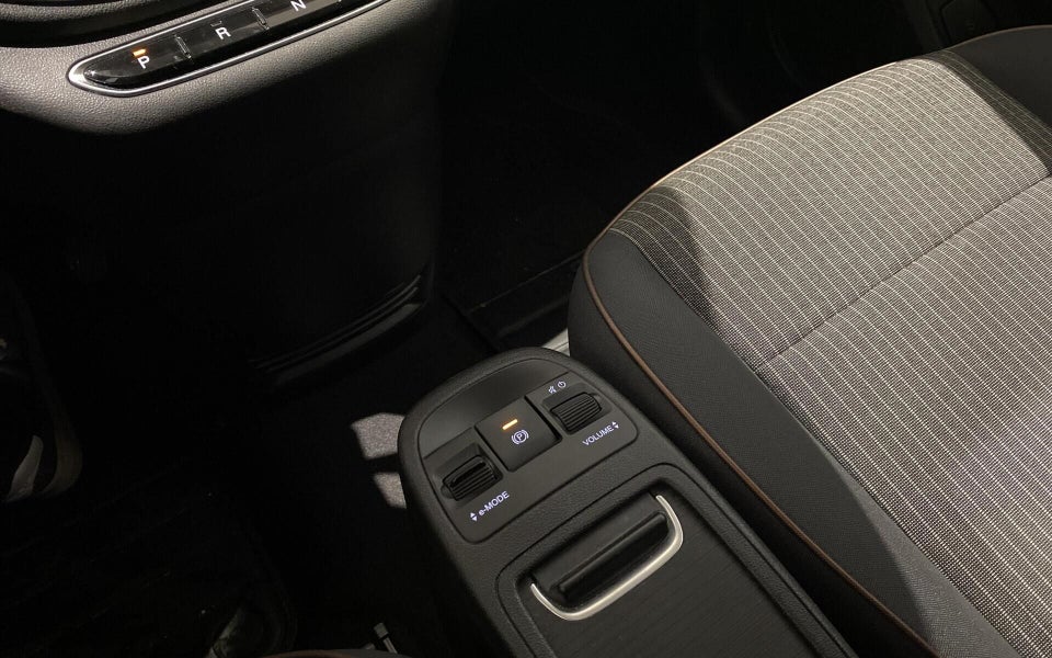 Fiat 500e 42 Icon 3d