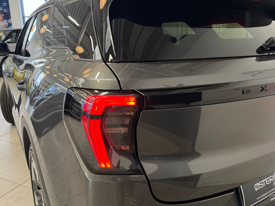 Ford Explorer 77 Premium Extended Range 5d