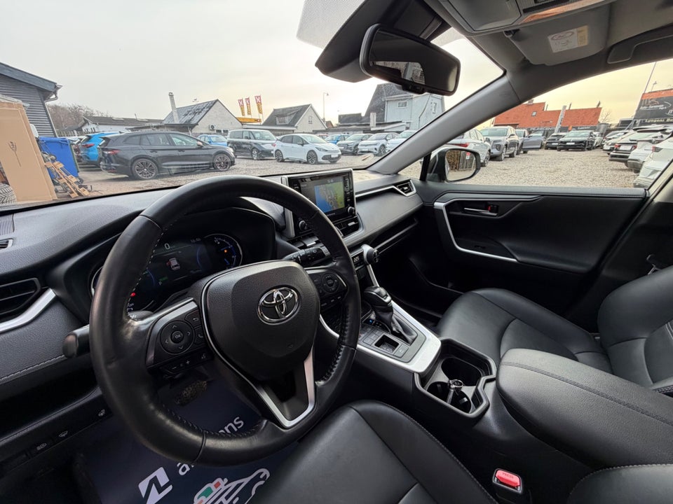 Toyota RAV4 2,5 Hybrid H3 Comfort MDS 5d
