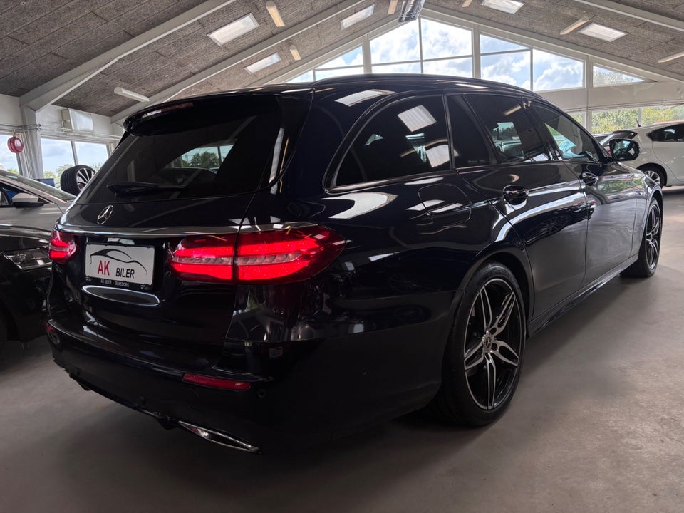 Mercedes E220 d 2,0 AMG Line stc. aut. 5d