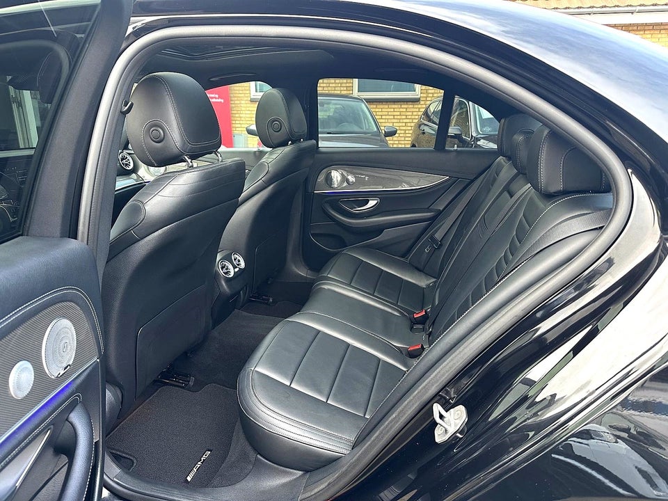 Mercedes E220 d 2,0 AMG Line aut. 4d