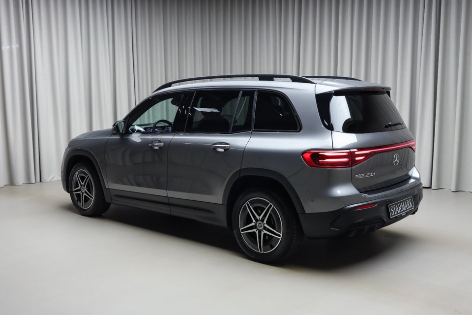 Mercedes EQB250+ AMG Premium 5d