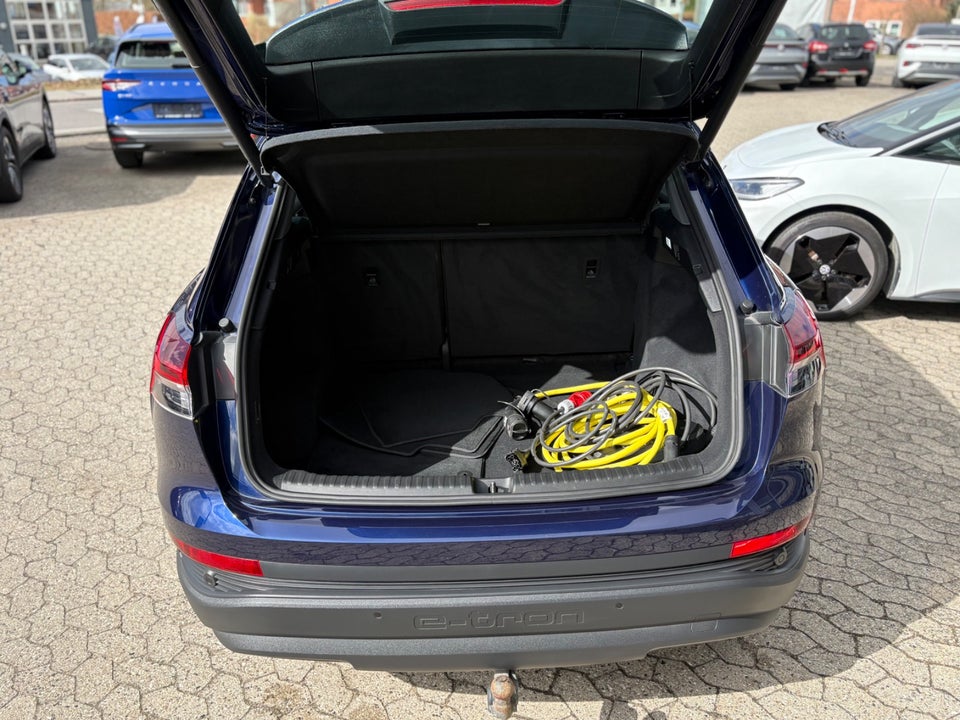 Audi Q4 e-tron 40  5d