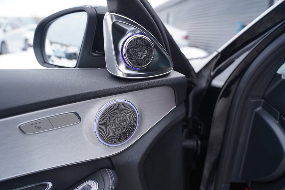 Mercedes C300 d 2,0 AMG Line stc. aut. 5d