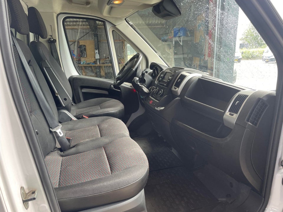 Peugeot Boxer 335 2,2 BlueHDi 165 L3 Plus 2d