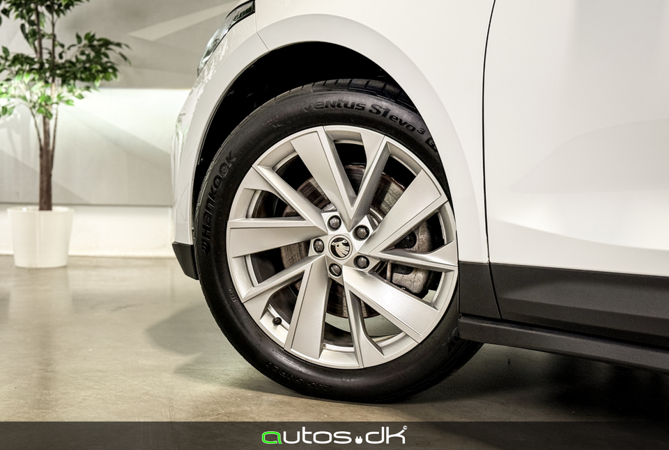 Skoda Enyaq 80 iV Loft 5d