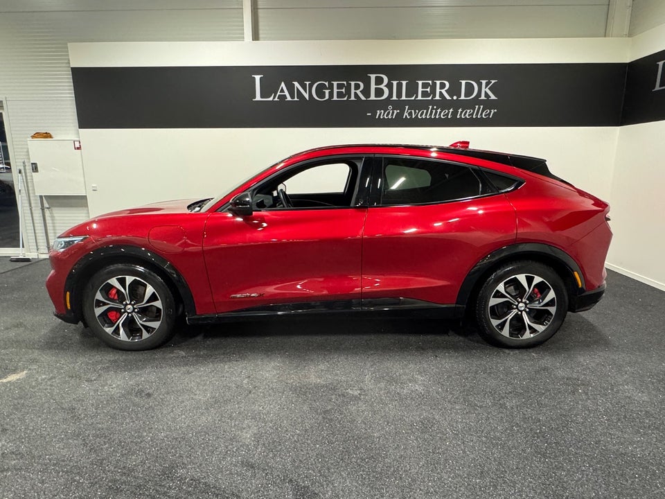 Ford Mustang Mach-E 91 Extended Range AWD 5d