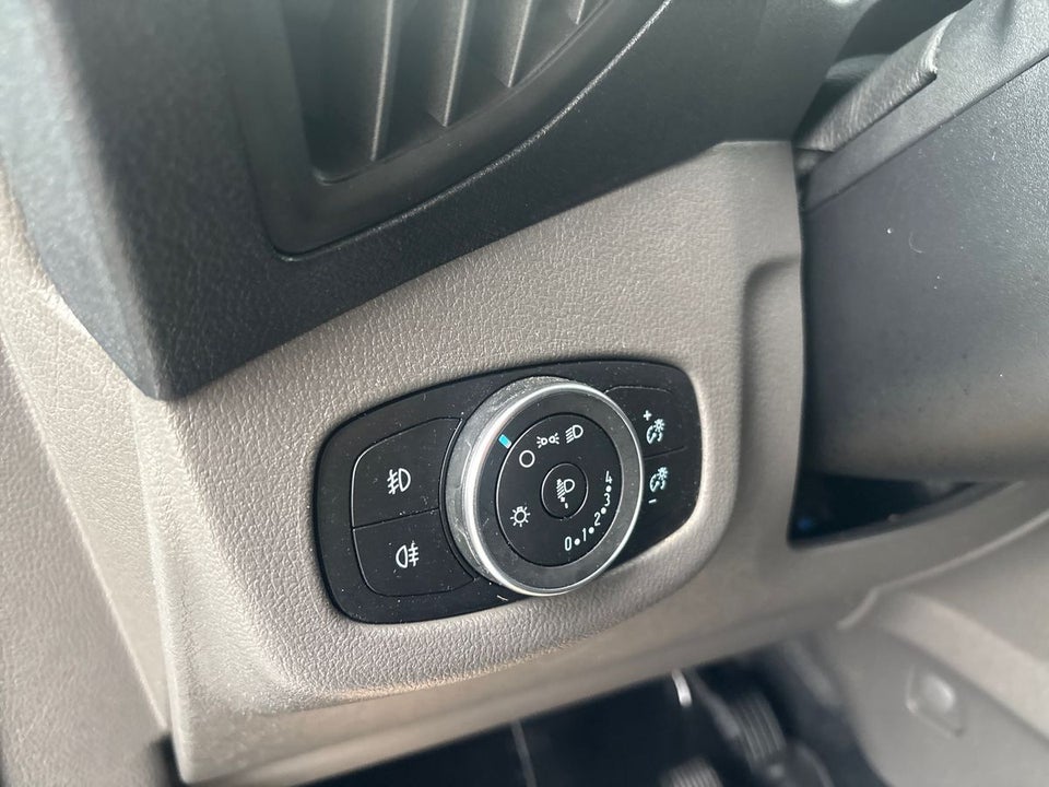 Ford Transit Connect 1,5 EcoBlue Trend kort