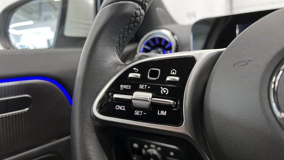 Mercedes EQA250+ Progressive 5d