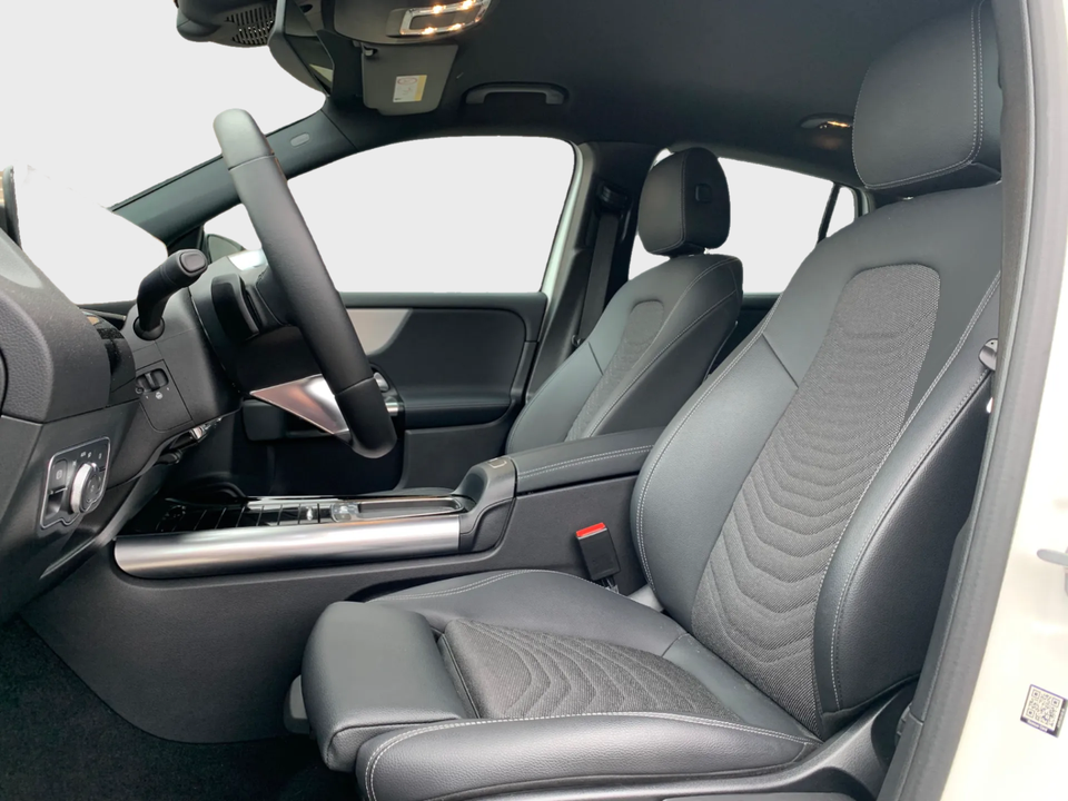 Mercedes EQA250 Progressive 5d