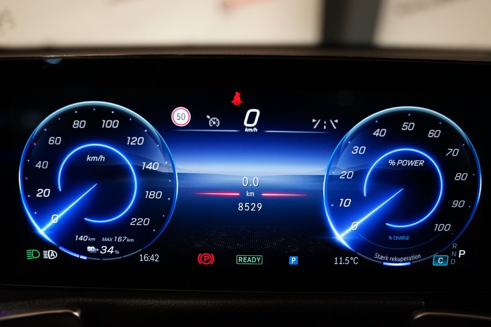 Mercedes EQB250+ Progressive 5d