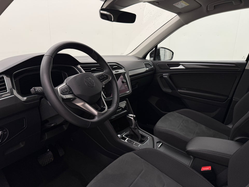 VW Tiguan 1,4 eHybrid Elegance DSG 5d