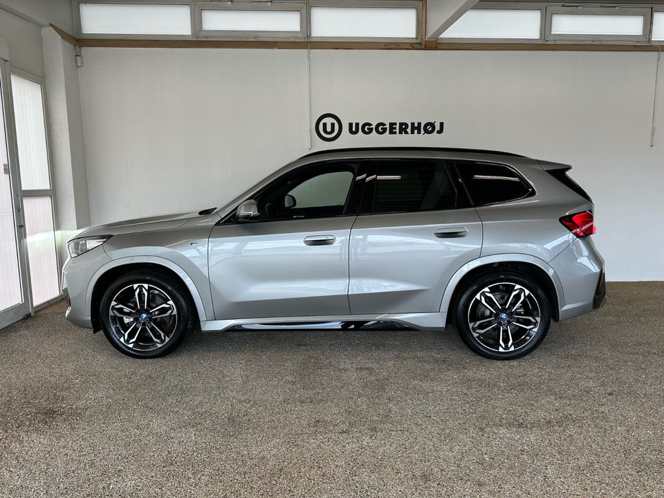 BMW iX1 xDrive30 M-Sport 5d