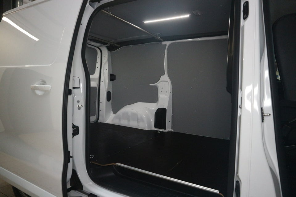 Peugeot Expert 2,0 BlueHDi 122 L2 Premium Van