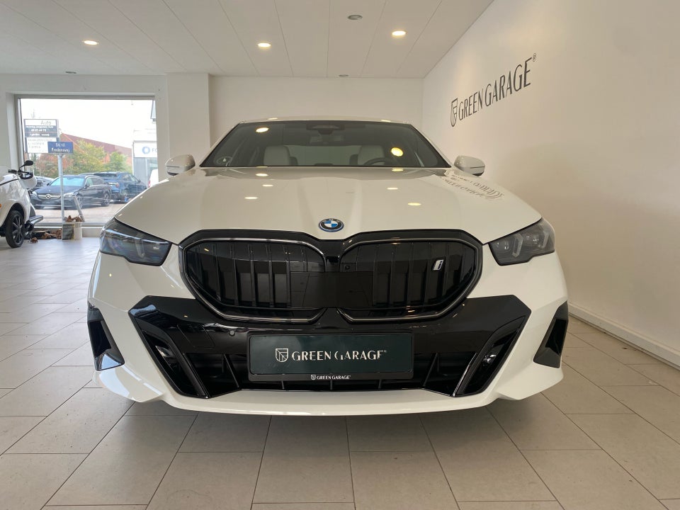 BMW i5 eDrive40 M-Sport Pro 4d