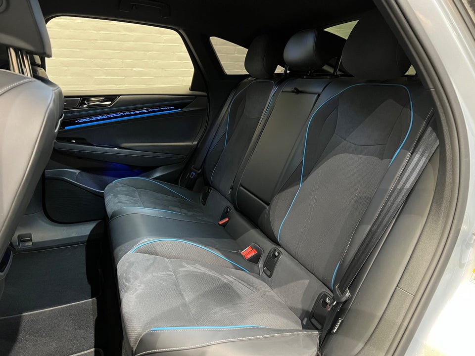 VW ID.7 77 Pro Business Premium 5d