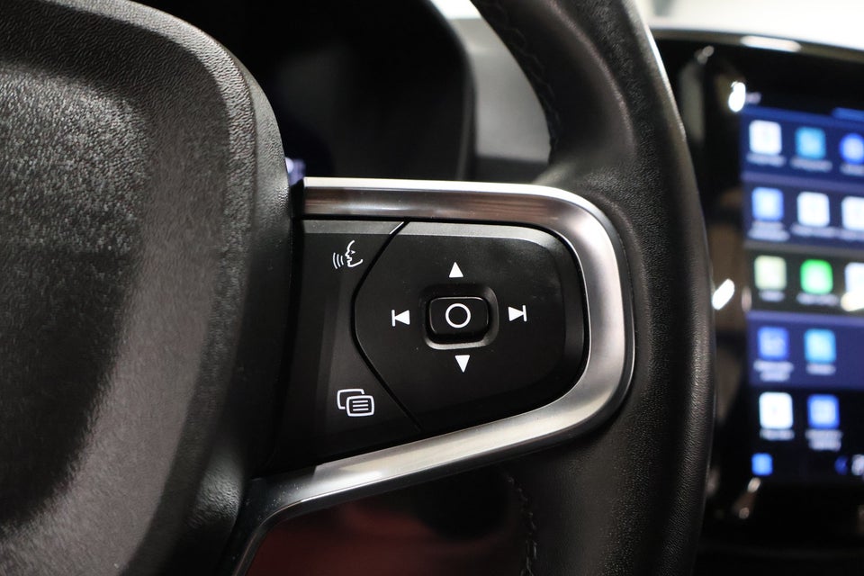 Volvo XC40 P6 ReCharge Core 5d