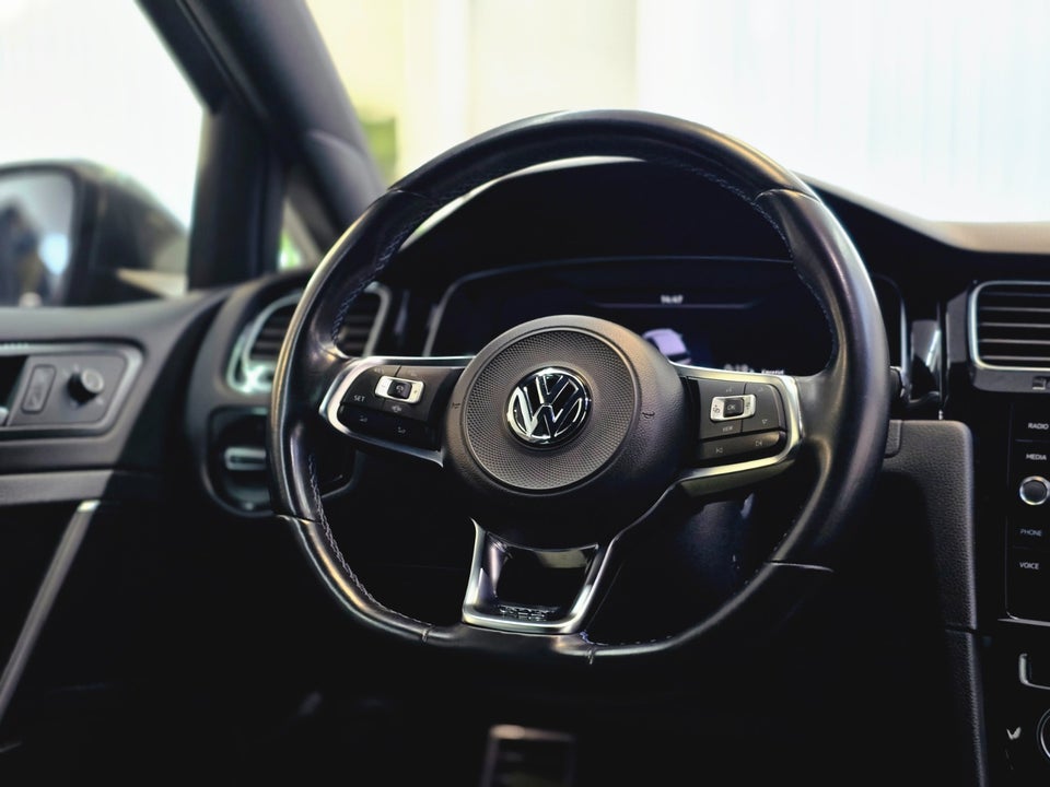 VW Golf VII 1,4 GTE DSG 5d