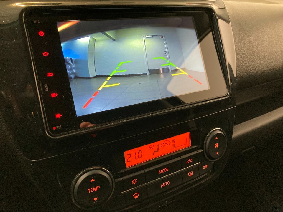 Mitsubishi Space Star 1,2 Inbeat 5d