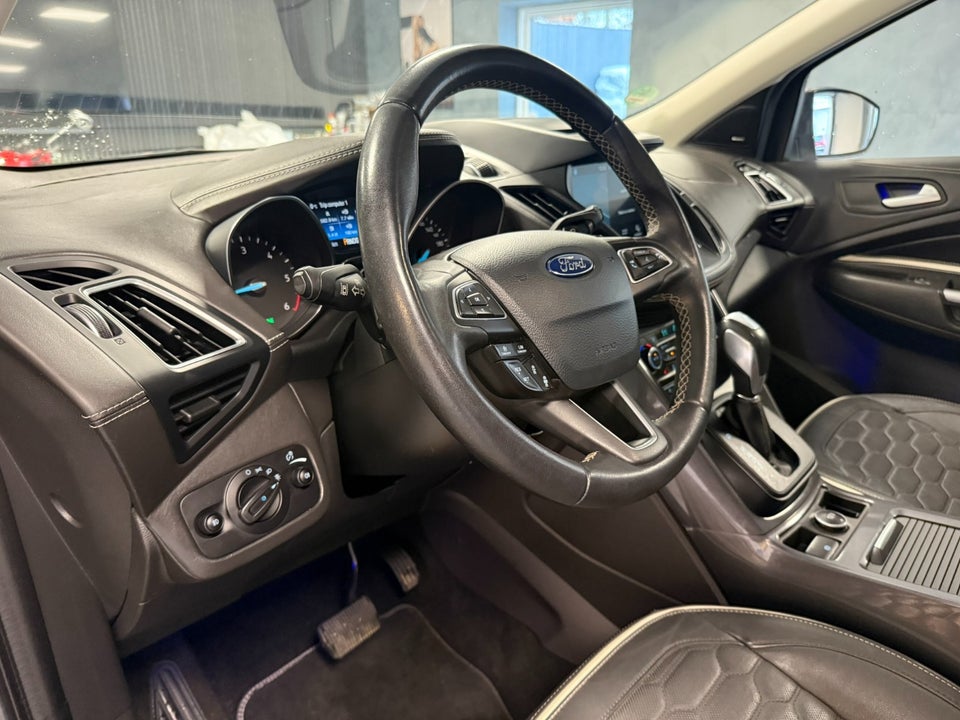 Ford Kuga 2,0 TDCi 180 Vignale aut. AWD 5d