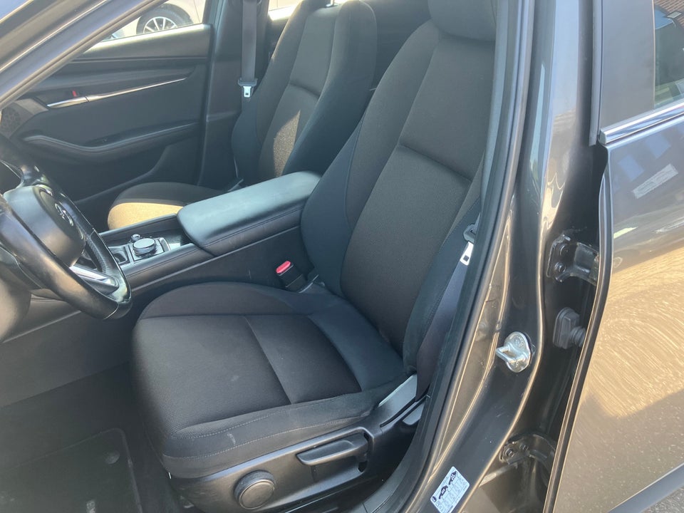 Mazda 3 2,0 SkyActiv-G 122 Sky Tech aut. 5d