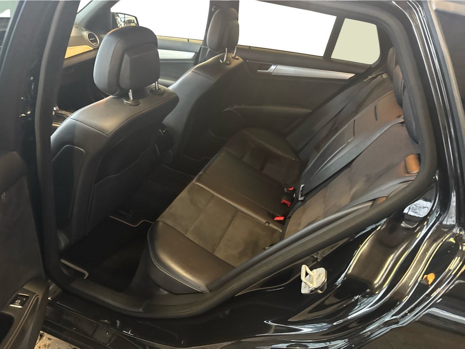 Mercedes C200 2,2 CDi Avantgarde AMG stc. aut. 5d