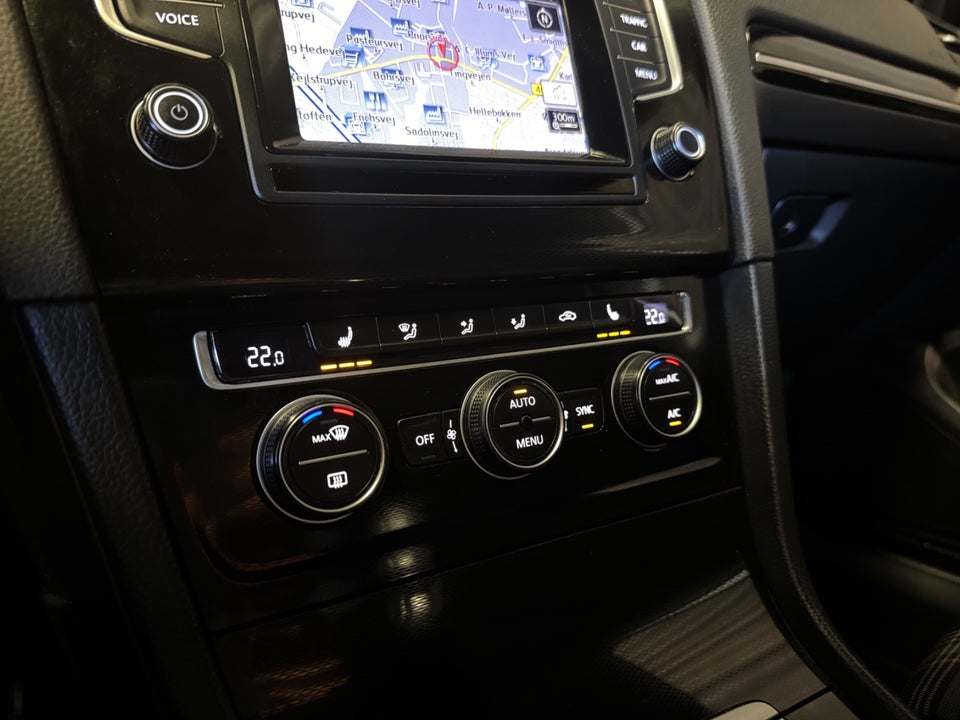 VW Golf VII 2,0 GTi Performance DSG BMT 5d