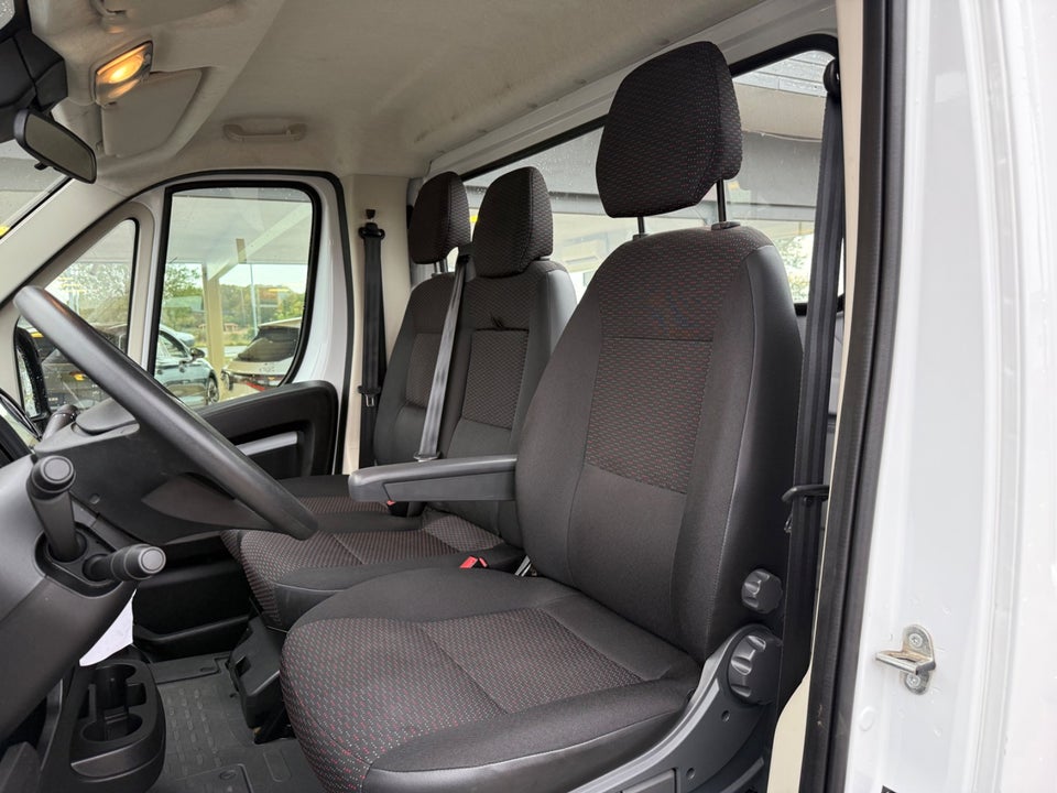 Peugeot Boxer 435 2,2 BlueHDi 165 L3 Plus 2d