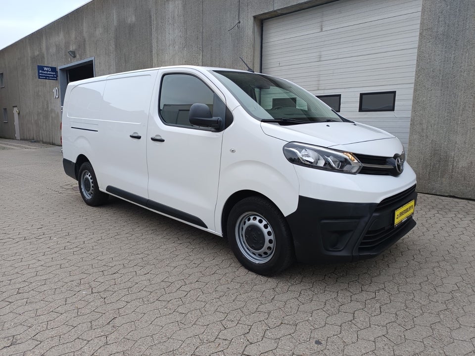 Toyota ProAce 2,0 D 120 Long Comfort 5d
