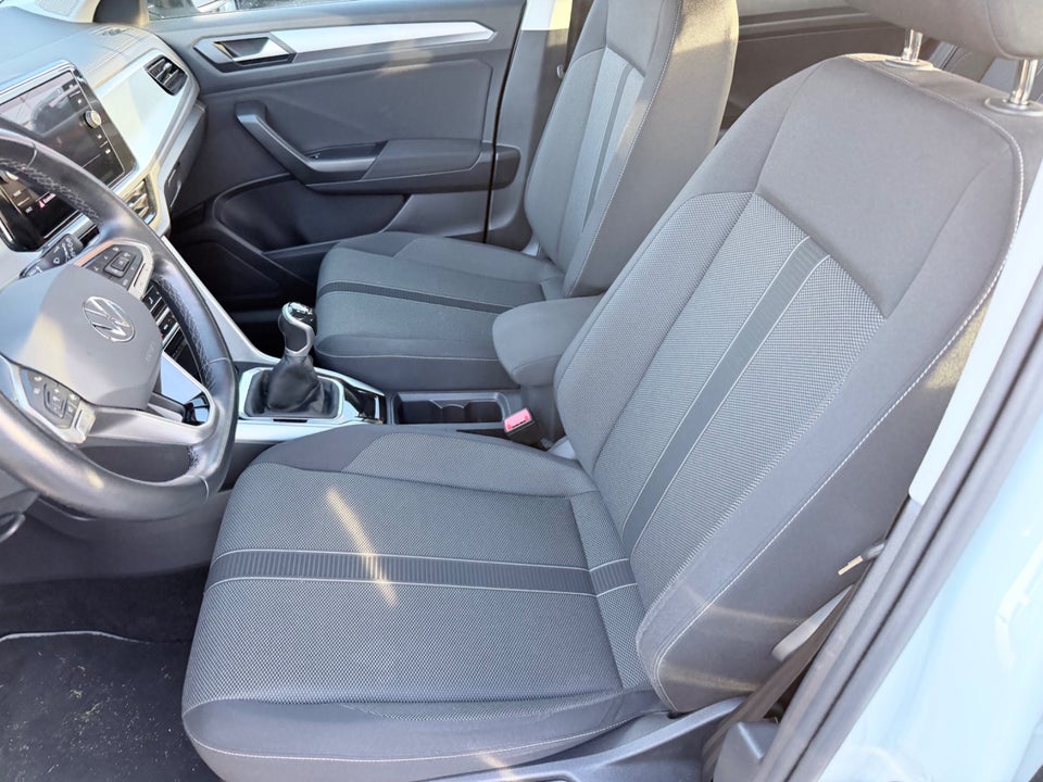 VW T-Roc 1,0 TSi 110 Life 5d