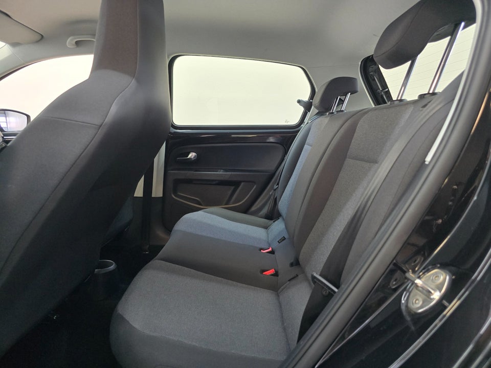 VW Up! 1,0 75 Move Up! BMT 5d