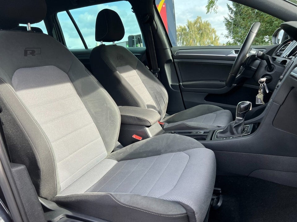VW Golf VII 2,0 TDi 150 R-line Variant DSG BMT 5d