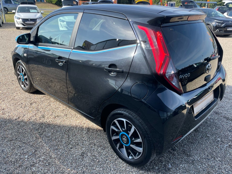 Toyota Aygo 1,0 VVT-i x-trend 5d