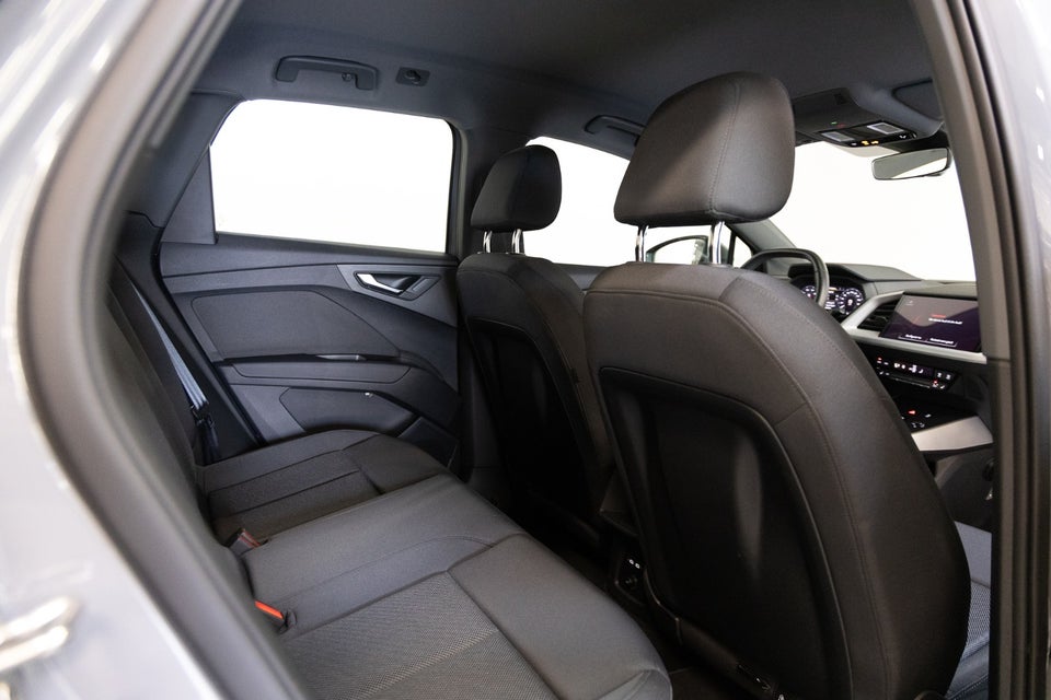 Audi Q4 e-tron 45 Attitude 5d