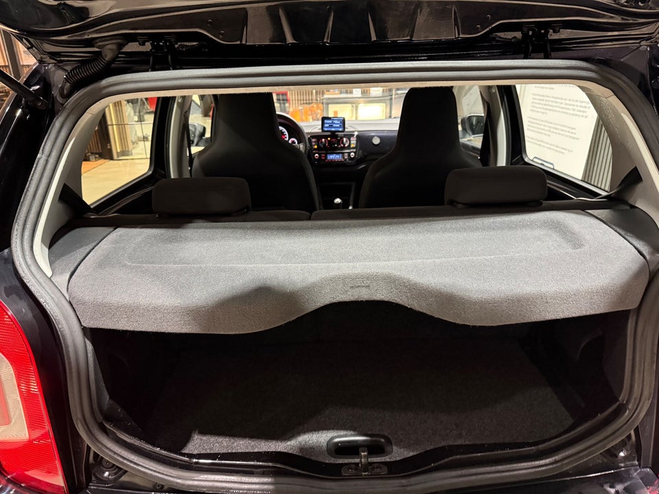 VW Up! 1,0 60 Cheer Up! BMT 5d