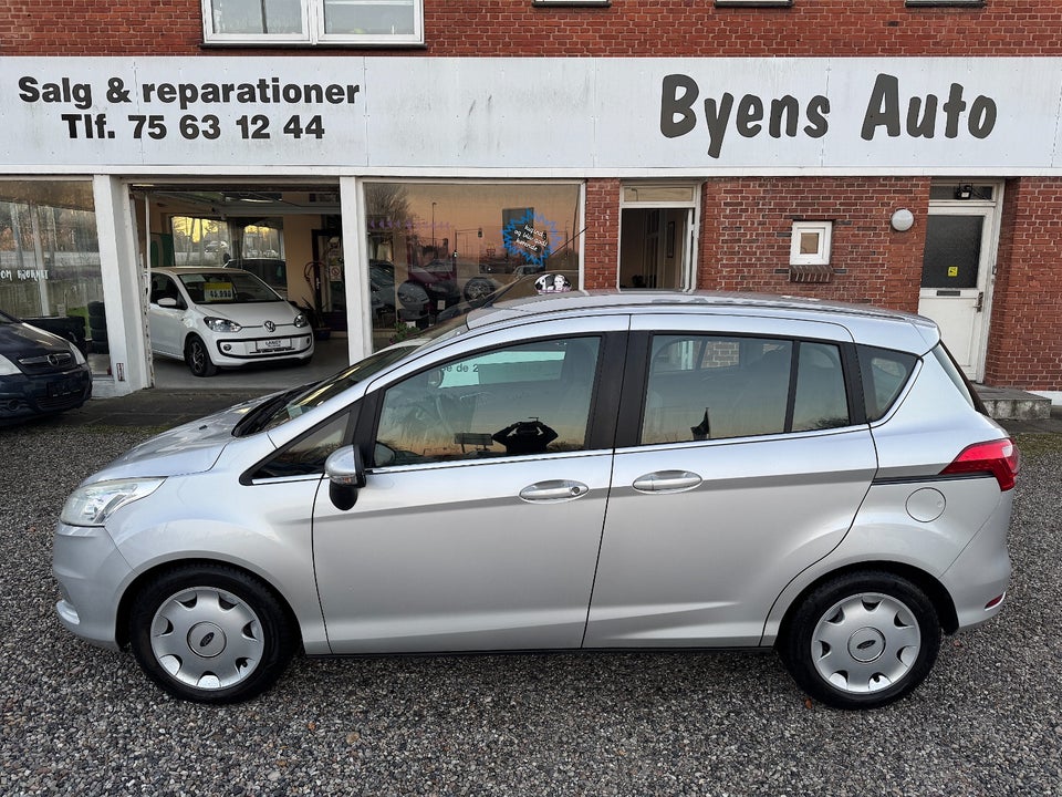 Ford B-MAX 1,0 SCTi 125 Titanium 5d