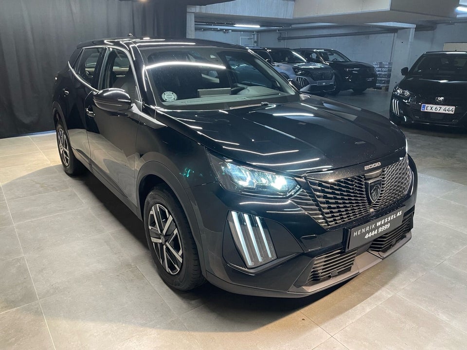 Peugeot 2008 1,2 PureTech 100 Black Limited 5d