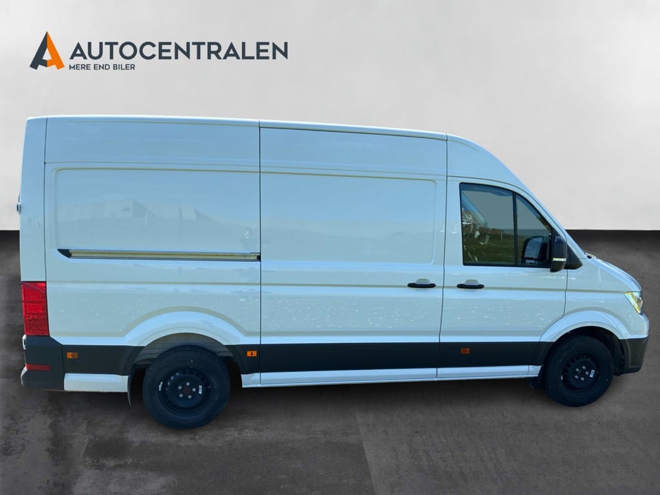 VW Crafter 35 2,0 TDi 177 Kassevogn L3H3 aut.