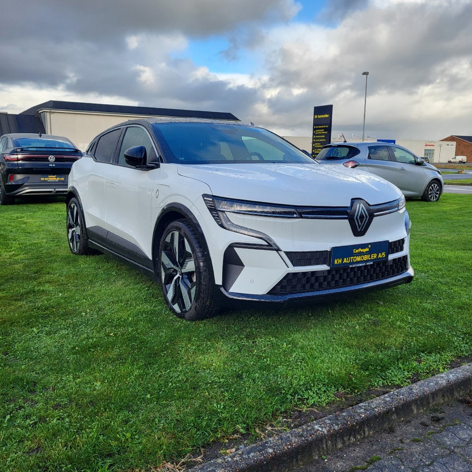 Renault Megane E-Tech 60 Techno 5d