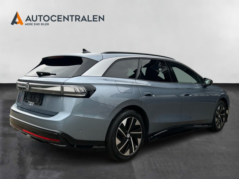 VW ID.7 86 Style S Tourer 5d